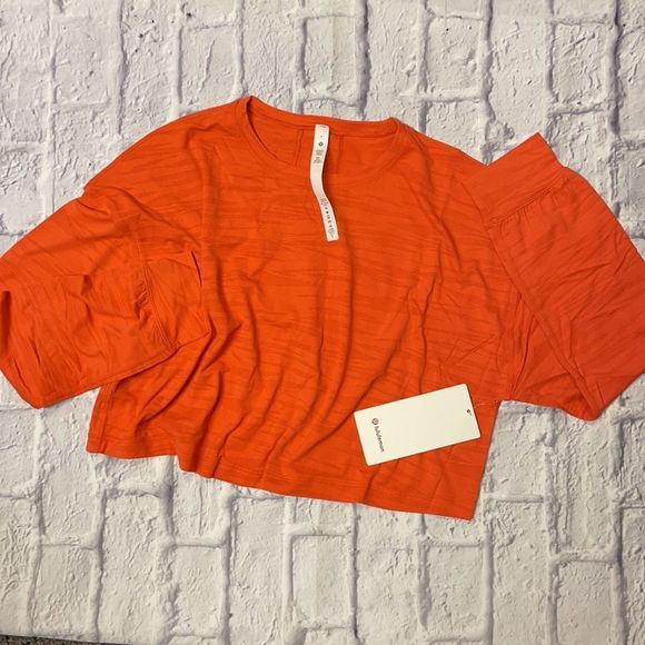 NWT LULULEMON Muscle Love Long Sleeve Crop Shirt ORANGE Tiger Mesh WARM CORAL 8 - Picture 4 of 5